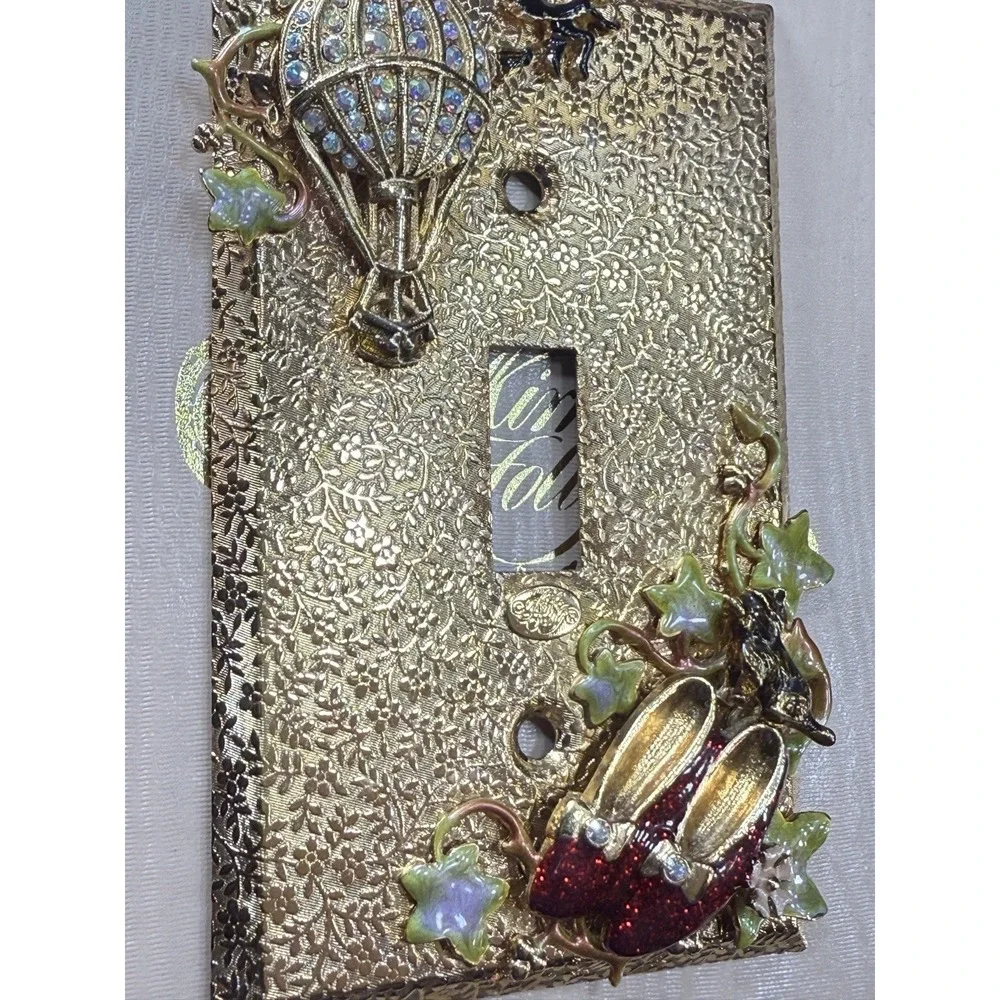 Kirks Folly Outlet Cover‎ The Wizard of Oz Remember the Magic RARE Home Decor